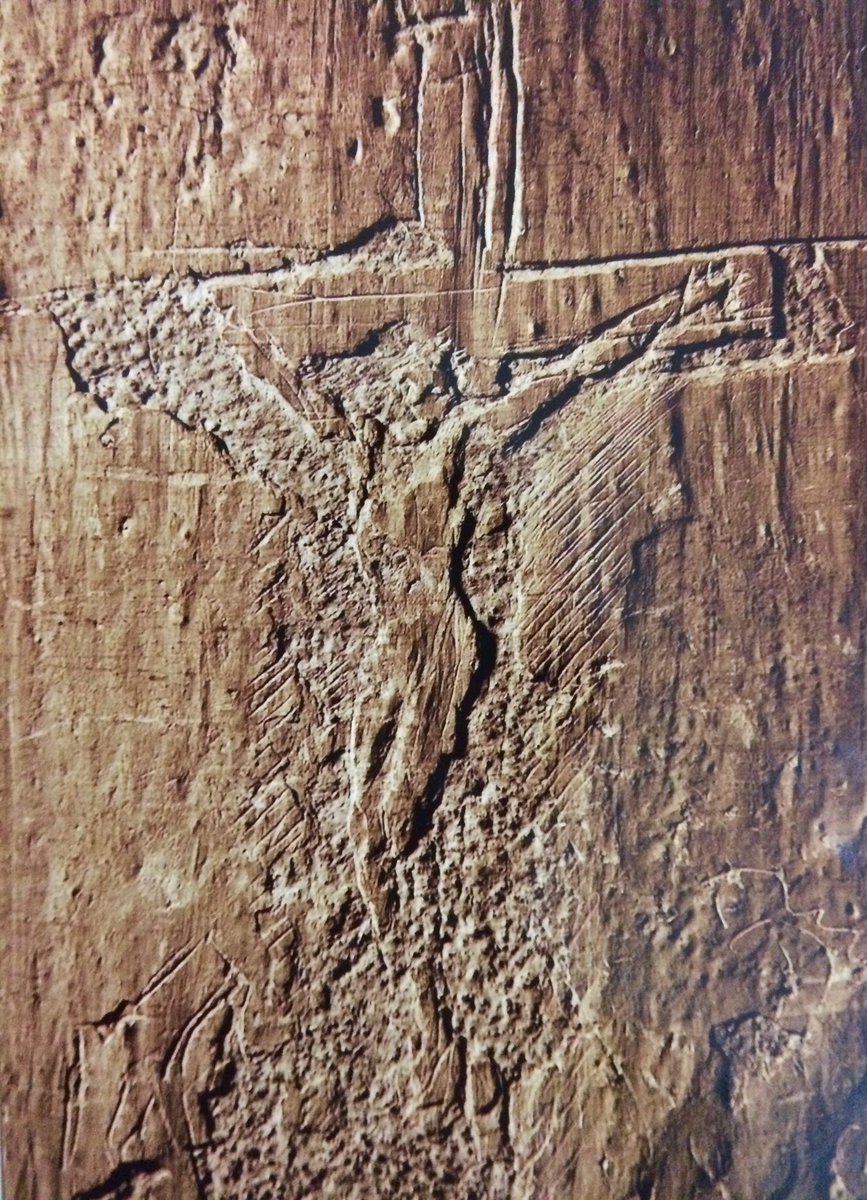 crocifisso auschwitz.jpg